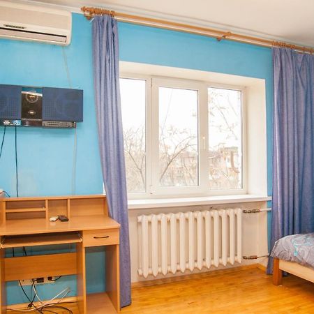 2Room Semi-Luxury Apt On Stalevarov 21 Zaporizhia Екстериор снимка